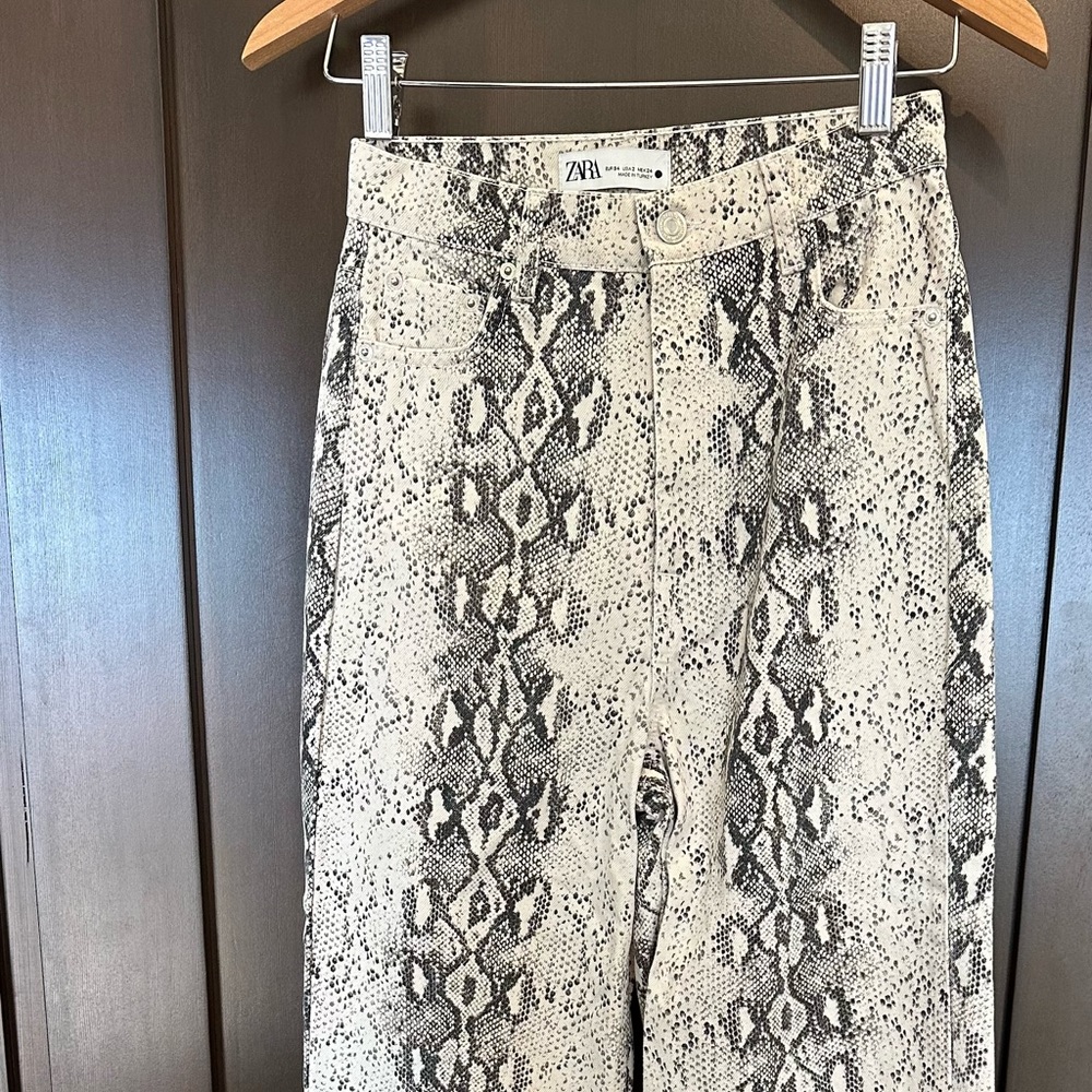 Zara Snakeskin Wideleg Jean - Picture 4 of 6
